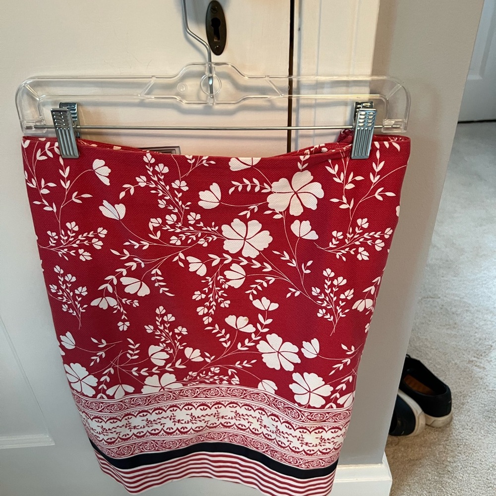 LOFT skirt